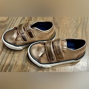 NEW TH Rose Gold Shoe